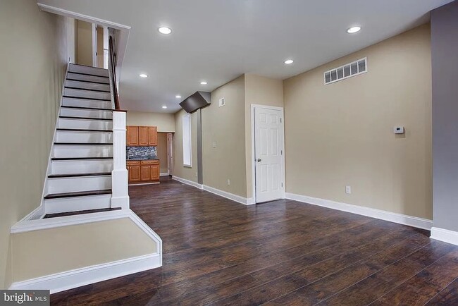 property at 3049 Redner St
