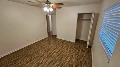 513 Woodrow St NE in Fort Walton Beach, FL - Building Photo - Building Photo