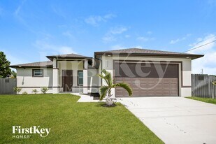 1511 Terry Ave S in Lehigh Acres, FL - Building Photo