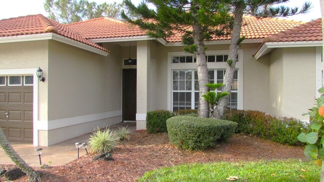 1326 SW Briarwood Dr in Port St. Lucie, FL - Building Photo - Building Photo
