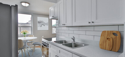 26 Sloane Avenue in Toronto, ON - Building Photo - Building Photo