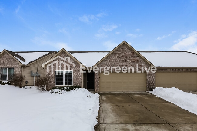 property at 2005 Lisa Walk Dr