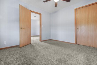 814 N Wisconsin St in Elkhorn, WI - Building Photo - Building Photo