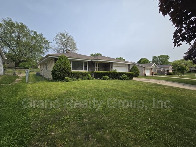 property at 531 Evergreen Ct