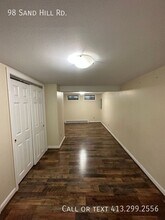 98 Sand Hill Rd in Amherst, MA - Building Photo - Building Photo