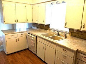 4607 SW 6th St in Des Moines, IA - Building Photo - Building Photo