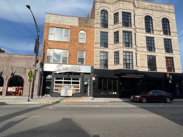 3477 N Clark St in Chicago, IL - Building Photo