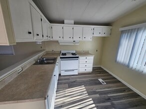 1975 La Riata Rd in Fort Mohave, AZ - Building Photo - Building Photo