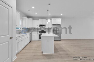 1144 Thayer Gln Ct in Charlotte, NC - Building Photo - Building Photo
