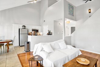 5910 Bay Vista Dr in Pensacola, FL - Building Photo - Building Photo