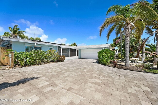 property at 1575 Tarpon St