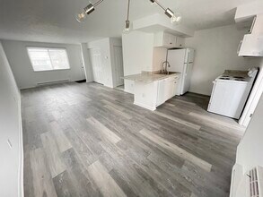 92 Autumn Chapel Way, Unit 92 in Rochester, NY - Building Photo - Building Photo