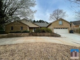 2273 Windland Dr in Lawrenceville, GA - Building Photo