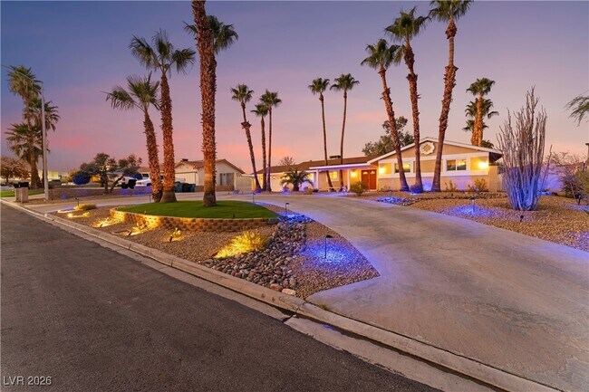 6808 O'Bannon Dr in Las Vegas, NV - Building Photo - Building Photo