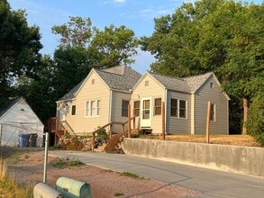 1223 Fulton St in Rapid City, SD - Foto de edificio - Building Photo