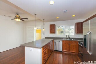 533 Manawai St in Kapolei, HI - Building Photo - Building Photo