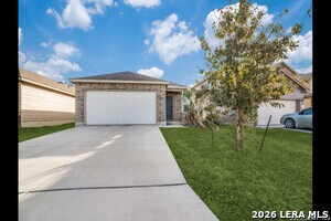 2426 Rainbow Basin in Converse, TX - Building Photo