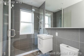 138 Highland Ave in Somerville, MA - Building Photo - Building Photo