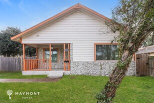 7842 Ford St in Houston, TX - Building Photo