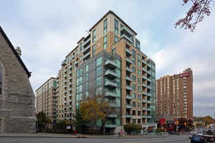 RICHCRAFT CONDO Apartments