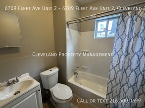 6709 Fleet Ave in Cleveland, OH - Building Photo - Building Photo