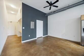 2235 E 6th St in Austin, TX - Building Photo - Building Photo
