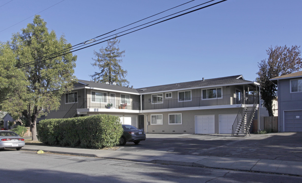 1405 Regent St in Redwood City, CA - Foto de edificio