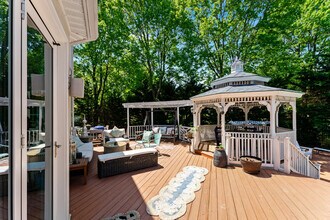 1445 Mayhurst Blvd in McLean, VA - Building Photo - Building Photo