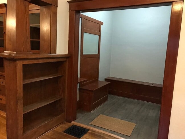 3621 SE 63rd Ave in Portland, OR - Building Photo - Building Photo