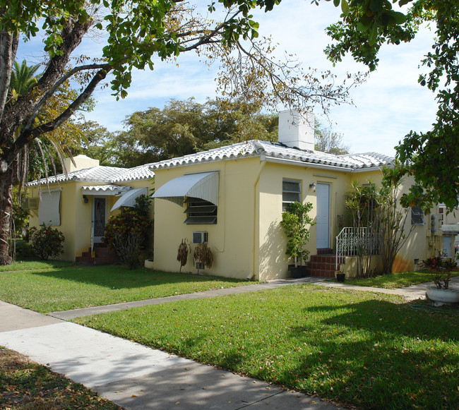 1105-1107 S 19th Ave in Hollywood, FL - Building Photo - Building Photo