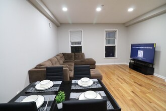 1726 W Diamond St in Philadelphia, PA - Building Photo - Building Photo