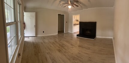 4904 Greenway Ave, Unit 314 lullwater drive in Wilmington, NC - Foto de edificio - Building Photo