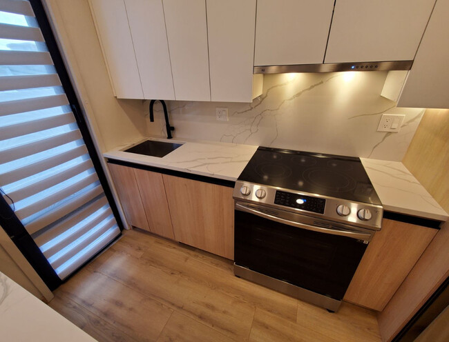 property at 19 Woodward St