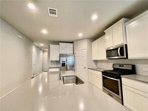 7616 Leitrim Wy in Austin, TX - Building Photo - Building Photo