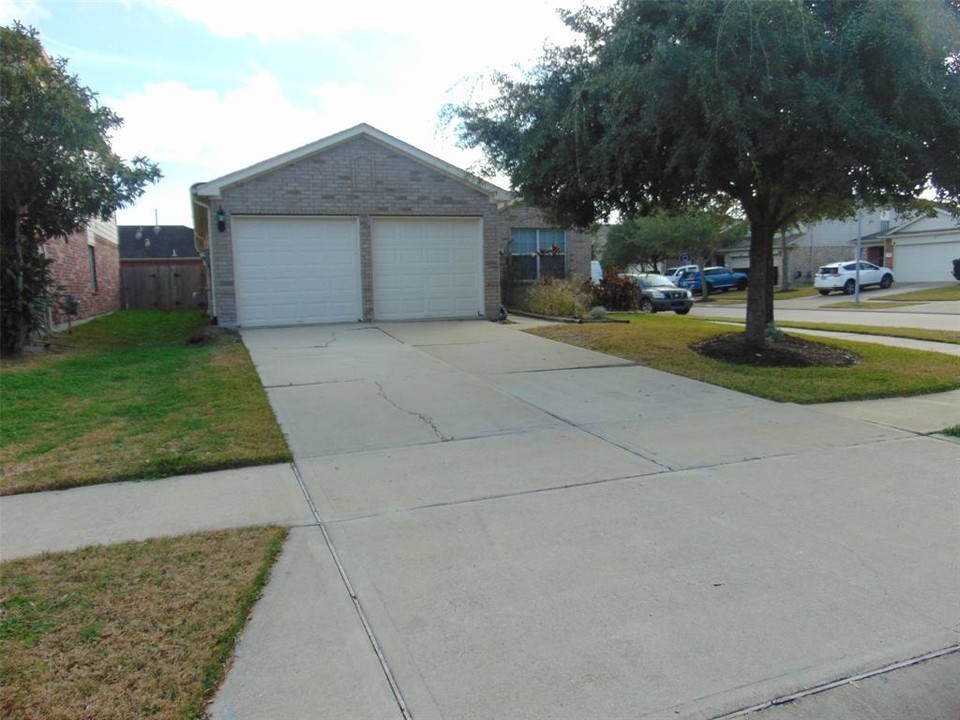 19935 Juniper Berry Dr in Richmond, TX - Building Photo