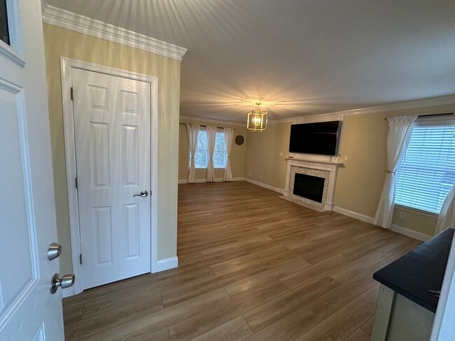 5605 Eagle Lake Dr in Glen Allen, VA - Building Photo - Building Photo