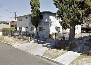 6934 Hinds Ave in North Hollywood, CA - Building Photo - Building Photo