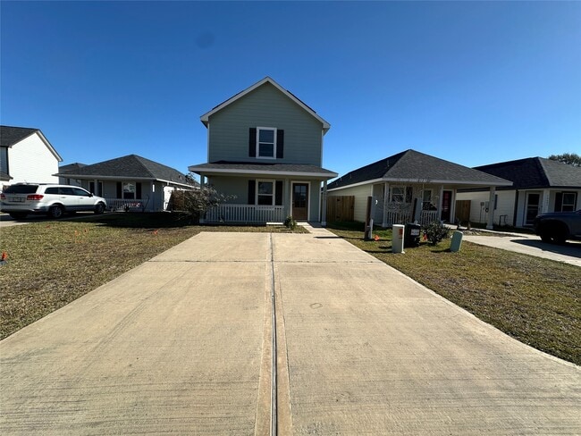 property at 16635 Colleen Pl