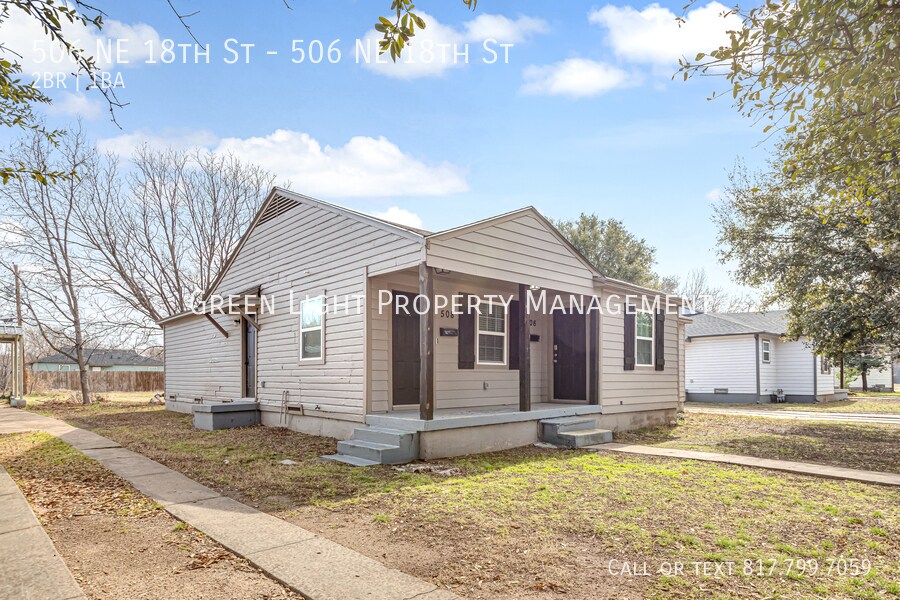 506 NE 18th St in Grand Prairie, TX - Building Photo