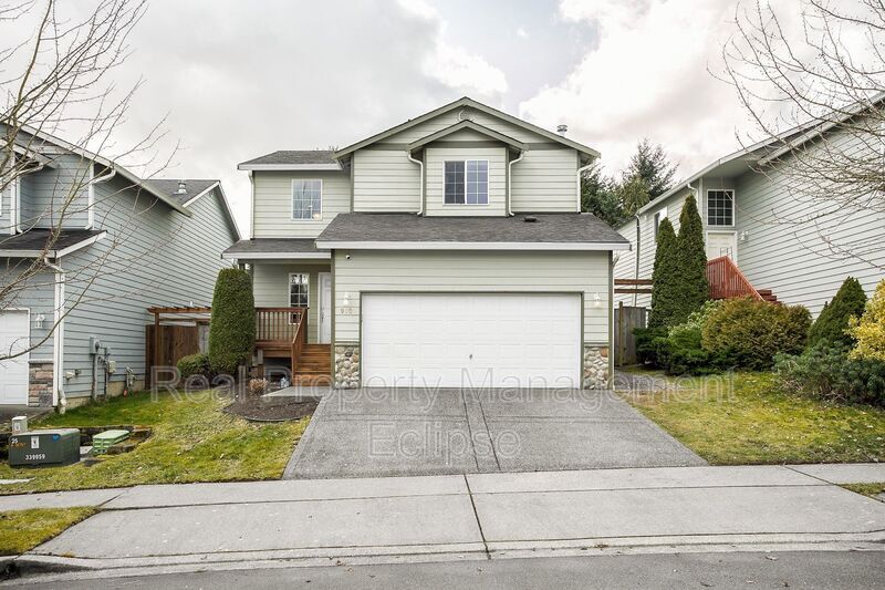 910 149th Pl SW in Lynnwood, WA - Building Photo
