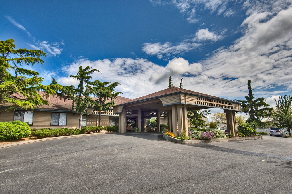 Harbor Tower Village in Oak Harbor, WA - Building Photo