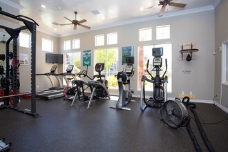 Pinnacle Mountain View in Clearfield, UT - Foto de edificio - Interior Photo