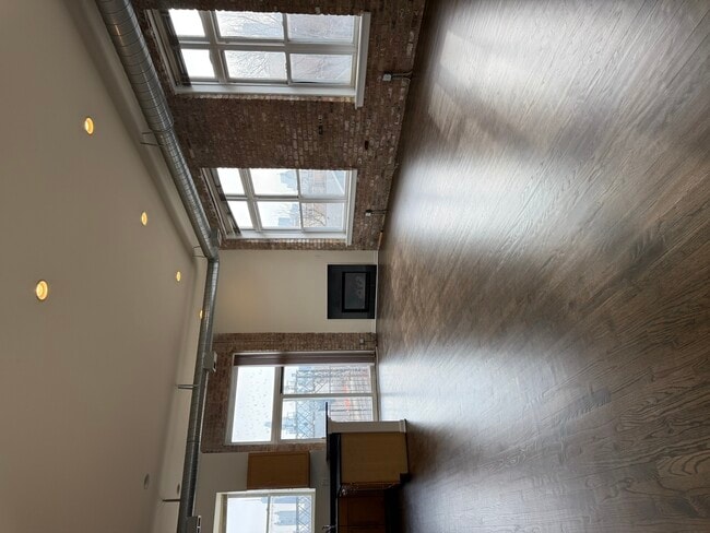 949 N Willard Ct in Chicago, IL - Building Photo - Building Photo