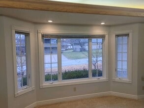 320 Willow Way in Lee's Summit, MO - Building Photo - Building Photo