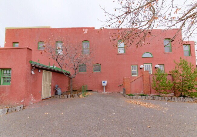 421 Broadway Blvd SE-Unit -D in Albuquerque, NM - Building Photo - Building Photo