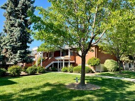 Pleasanton in Boise, ID - Building Photo