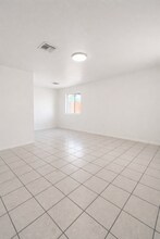 230 E Teton Rd, Unit 1 in Tucson, AZ - Building Photo - Building Photo