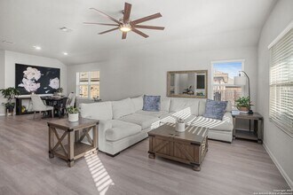 15046 Gelding Hts in San Antonio, TX - Building Photo - Building Photo