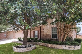 1147 Clairemont Ln in Burleson, TX - Building Photo - Building Photo