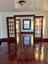 1765 N Monroe St in Decatur, IL - Building Photo